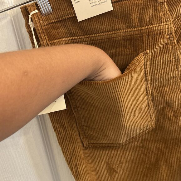 NWT Universal Thread Women 14 Short Corduroy Pants Brown High Rise Bootcut - Picture 11 of 16